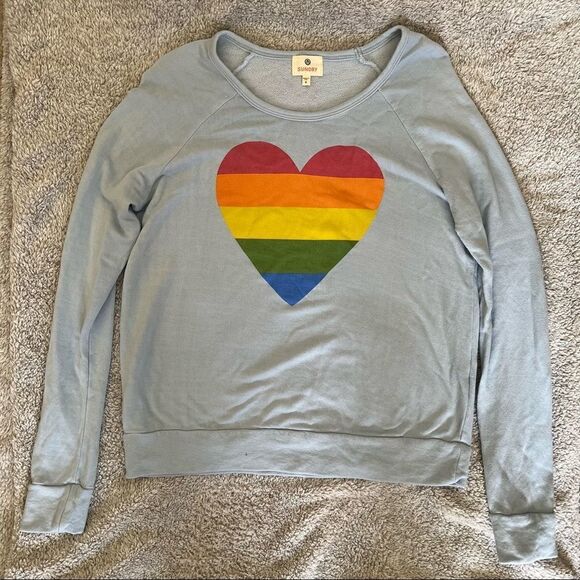 NWOT Sundry Anthropologie Rainbow Heart Oversized Soft Sweatshirt 0 - Picture 1 of 6